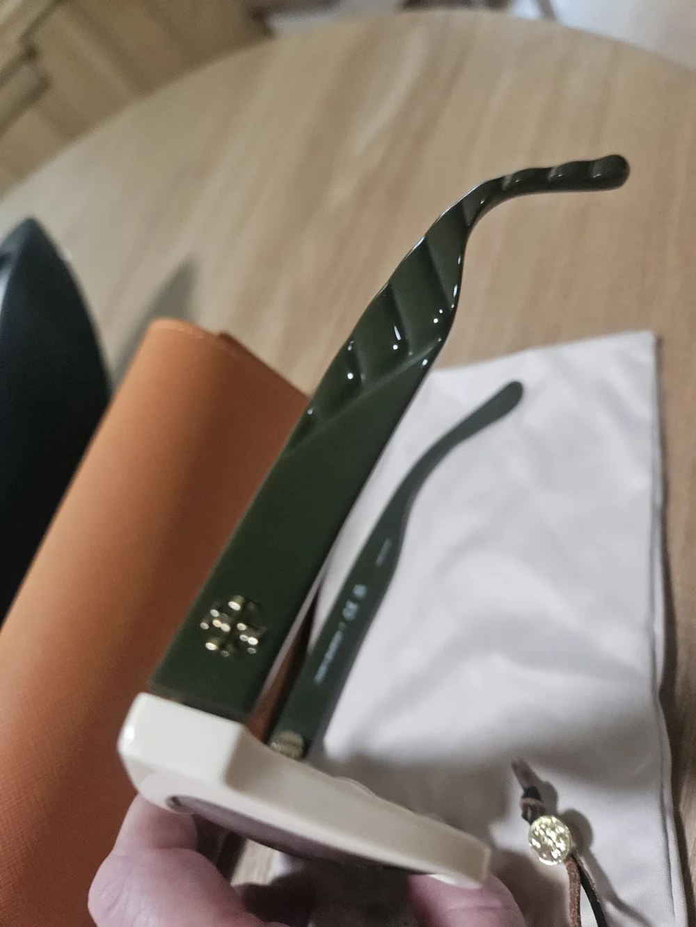 Tory Burch Women's Cream/Olive Square Sunglasses - Stylish UV Protection